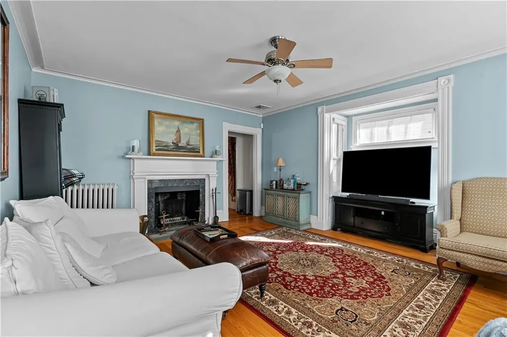 70 Church Street Newport RI 02840