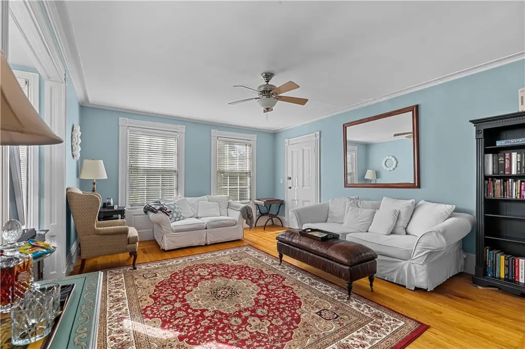 70 Church Street Newport RI 02840