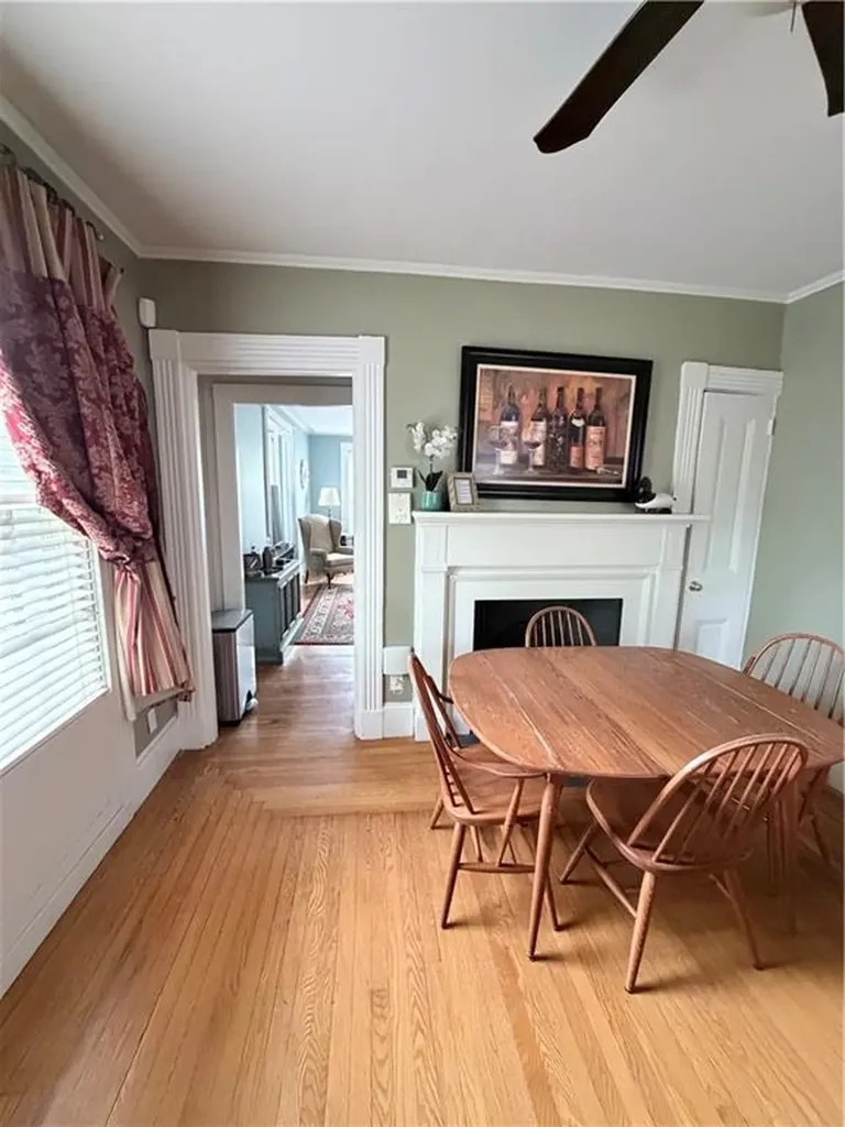 70 Church Street Newport RI 02840