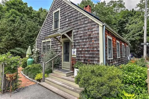26 Bridge Street Warren RI 02885