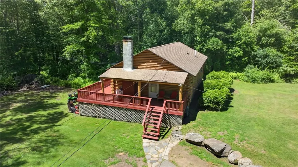 183 South Road Exeter RI 02822