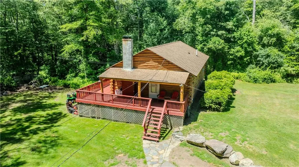 183 South Road Exeter RI 02822