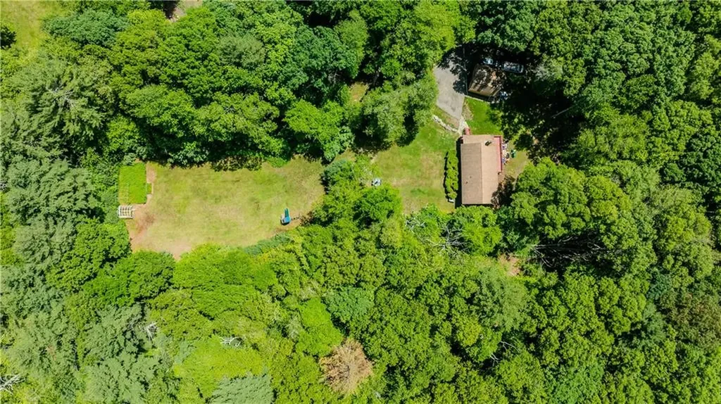 183 South Road Exeter RI 02822