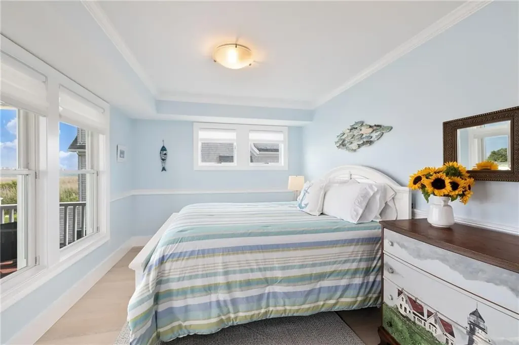 7 Rosebriar Avenue South Kingstown RI 02879