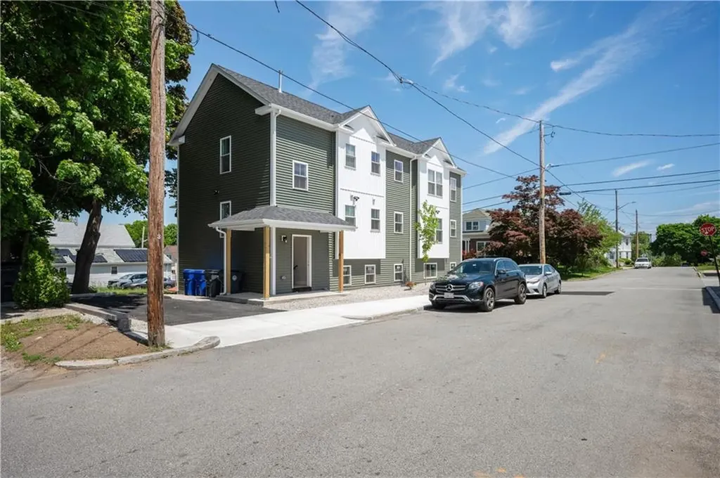 160 Cumberland Street Providence RI 02908