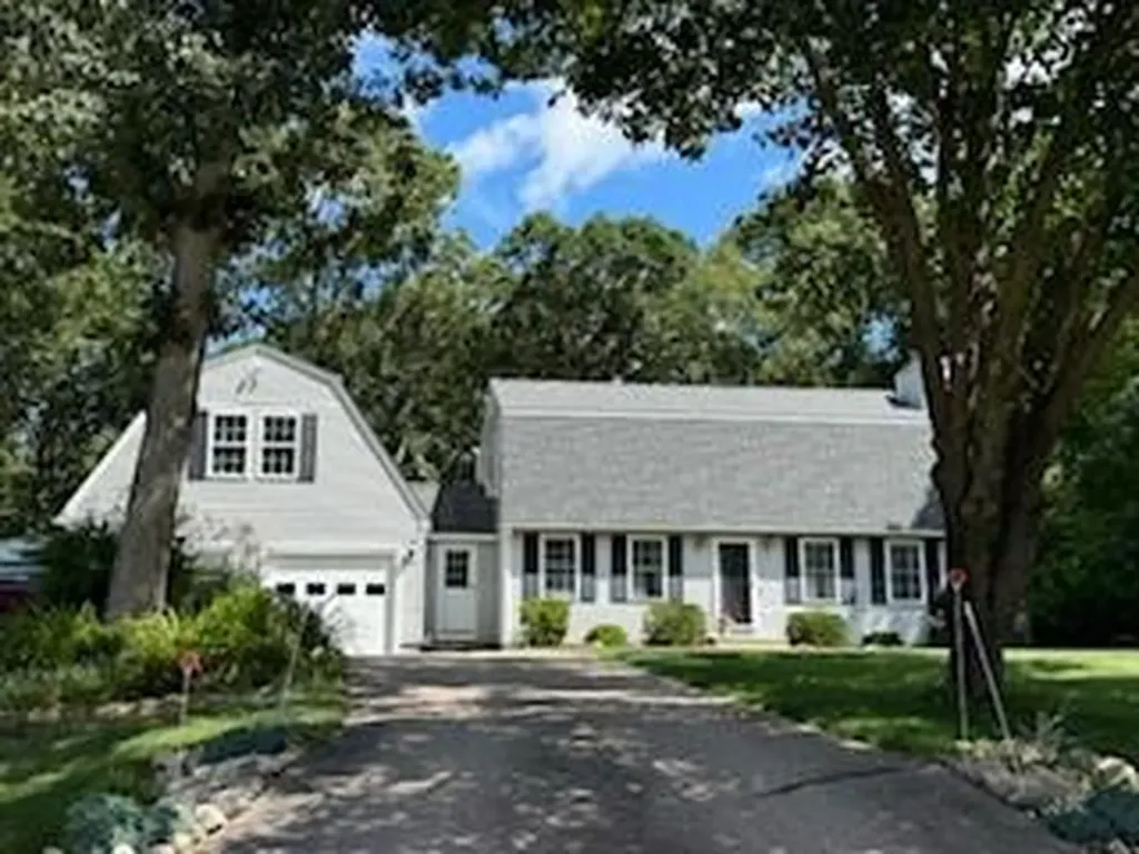 8 Healey Brook Drive Charlestown RI 02813