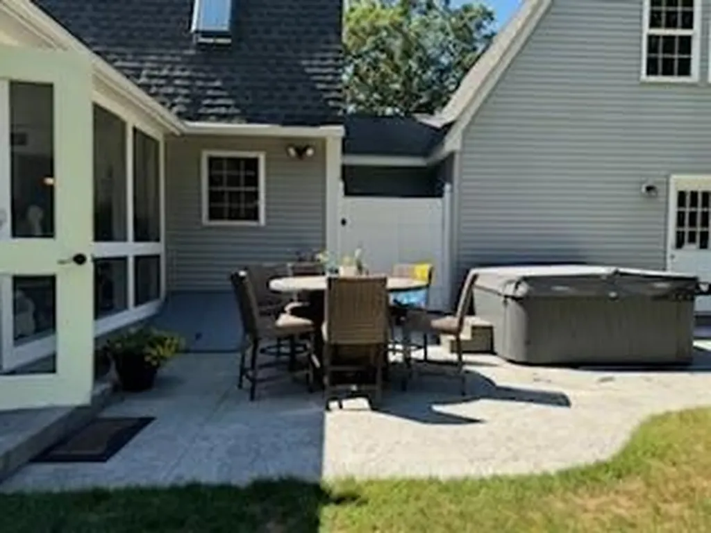 8 Healey Brook Drive Charlestown RI 02813