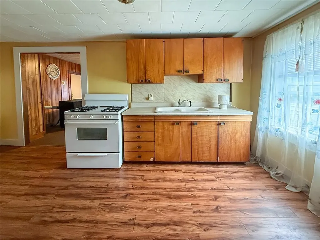 65 Bellingham Street Woonsocket RI 02895