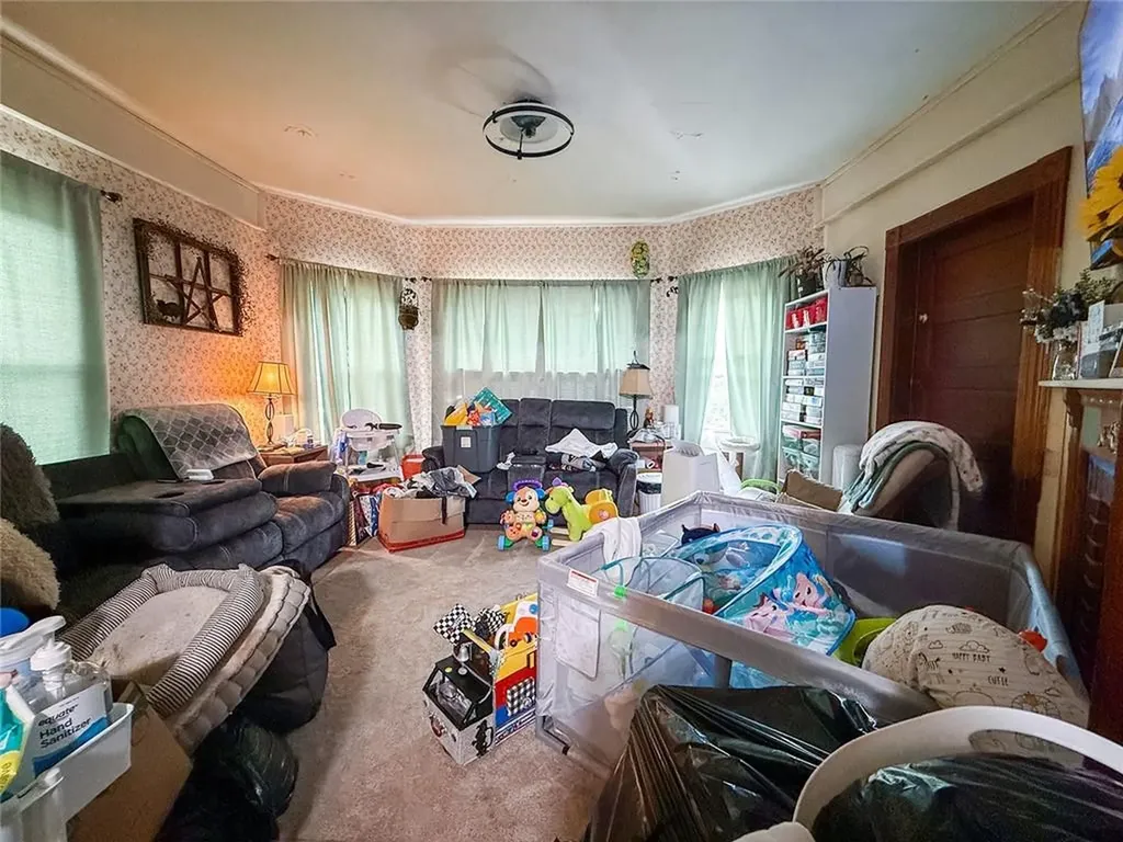 65 Bellingham Street Woonsocket RI 02895