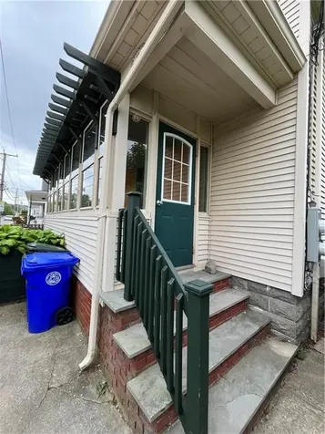 12 Washington Street Bristol RI 02809