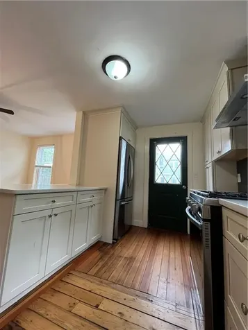 12 Washington Street Bristol RI 02809