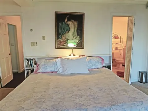 20 Thorpe Avenue Portsmouth RI 02871