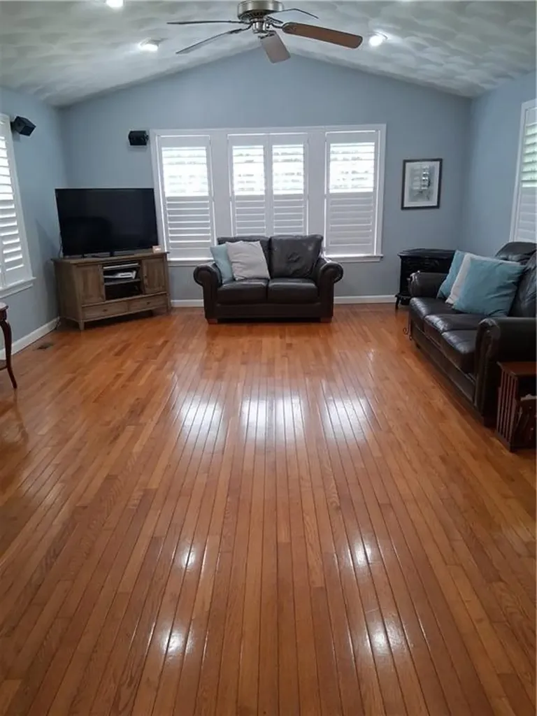 104 Peaked Rock Road South Kingstown RI 02879
