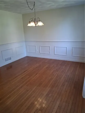 104 Peaked Rock Road South Kingstown RI 02879