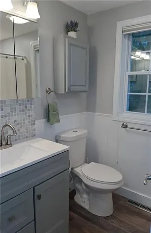 104 Peaked Rock Road South Kingstown RI 02879