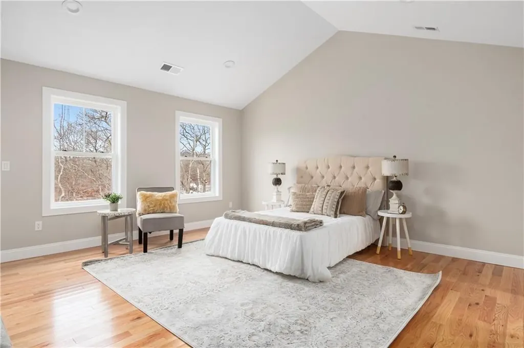 15 Dawsons Circle South Kingstown RI 02879