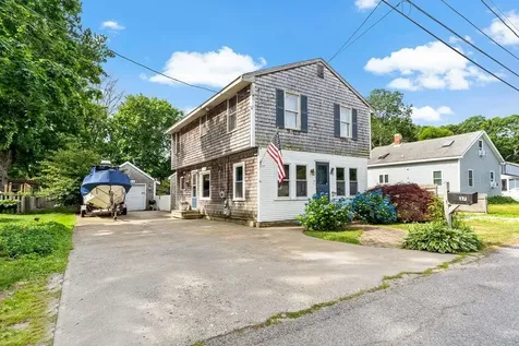 37 Platt Street Bristol RI 02809