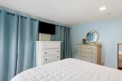 37 Platt Street Bristol RI 02809