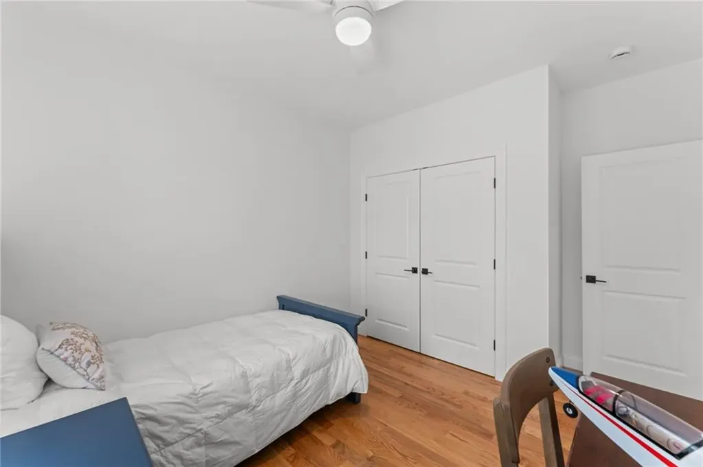 124 Oak Street South Kingstown RI 02879
