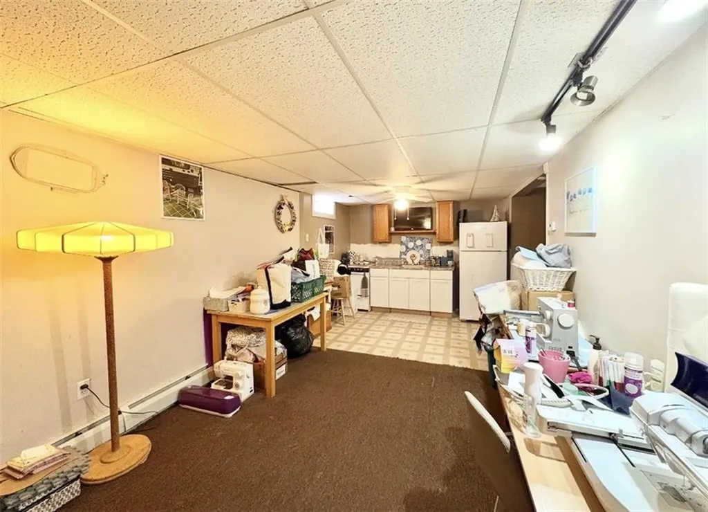 262 Pequot Avenue Warwick RI 02889