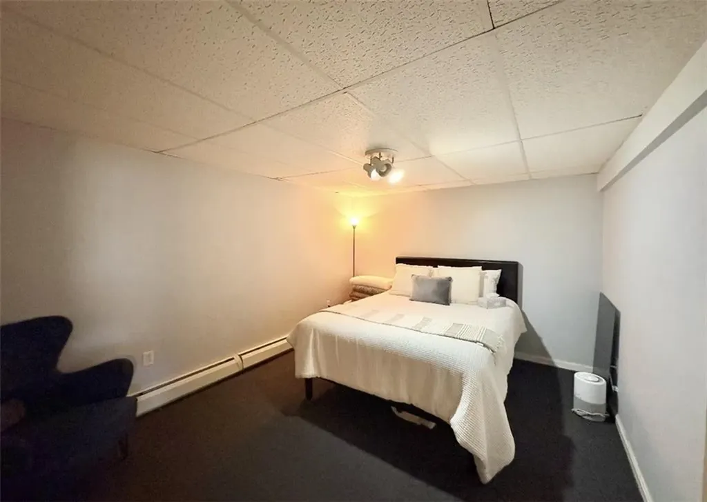 262 Pequot Avenue Warwick RI 02889