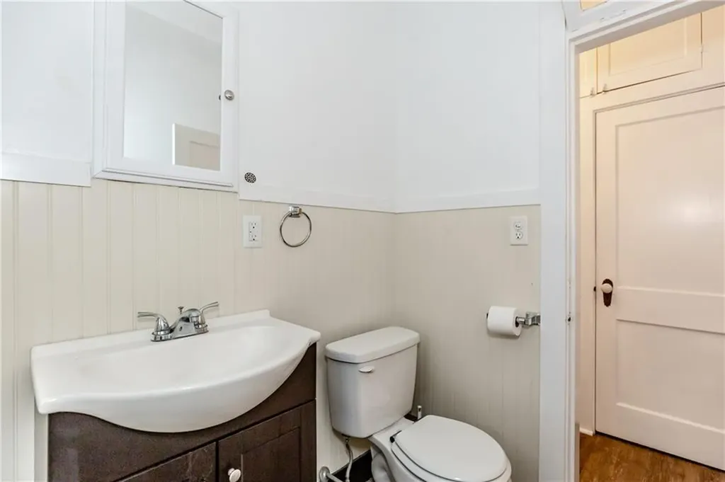 60 62 Greene Street Woonsocket RI 02895