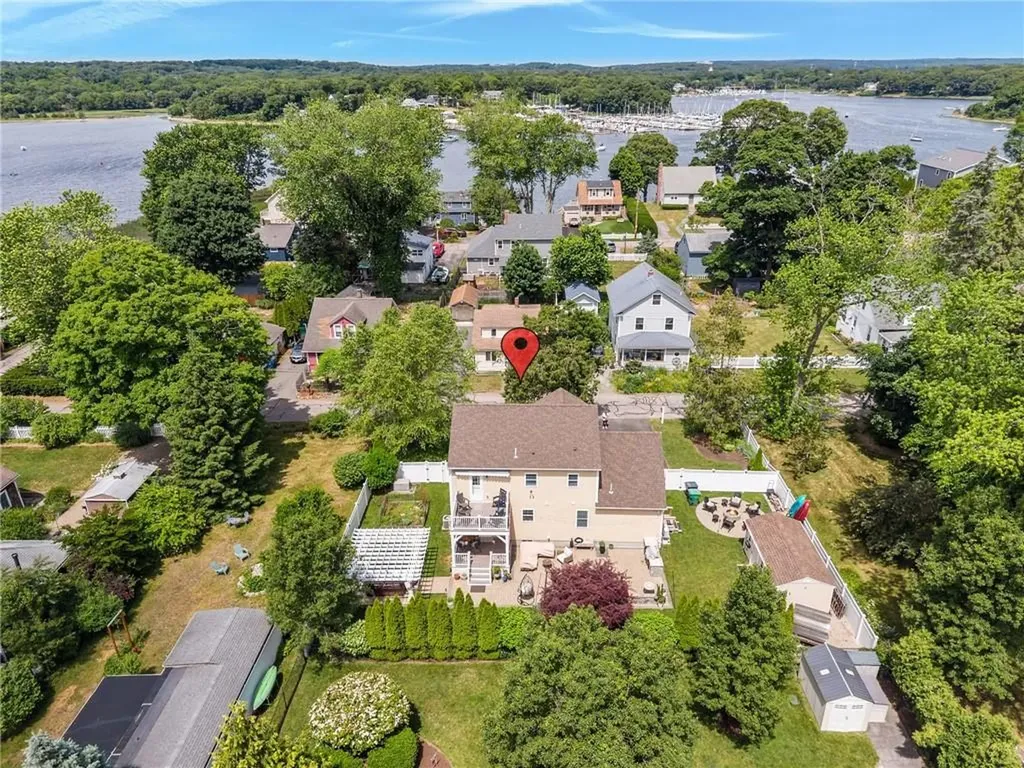80 Preston Drive Warwick RI 02886