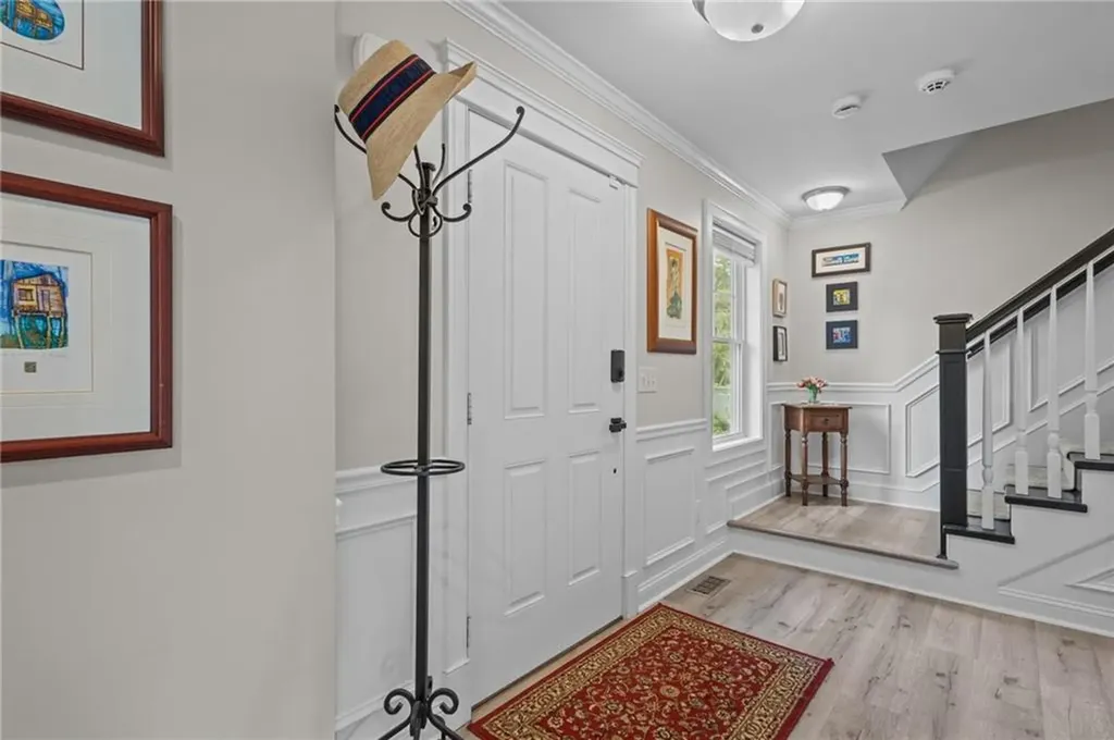 80 Preston Drive Warwick RI 02886