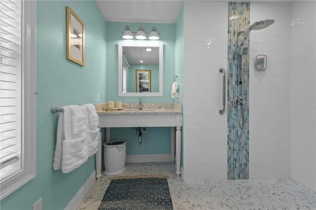 80 Preston Drive Warwick RI 02886