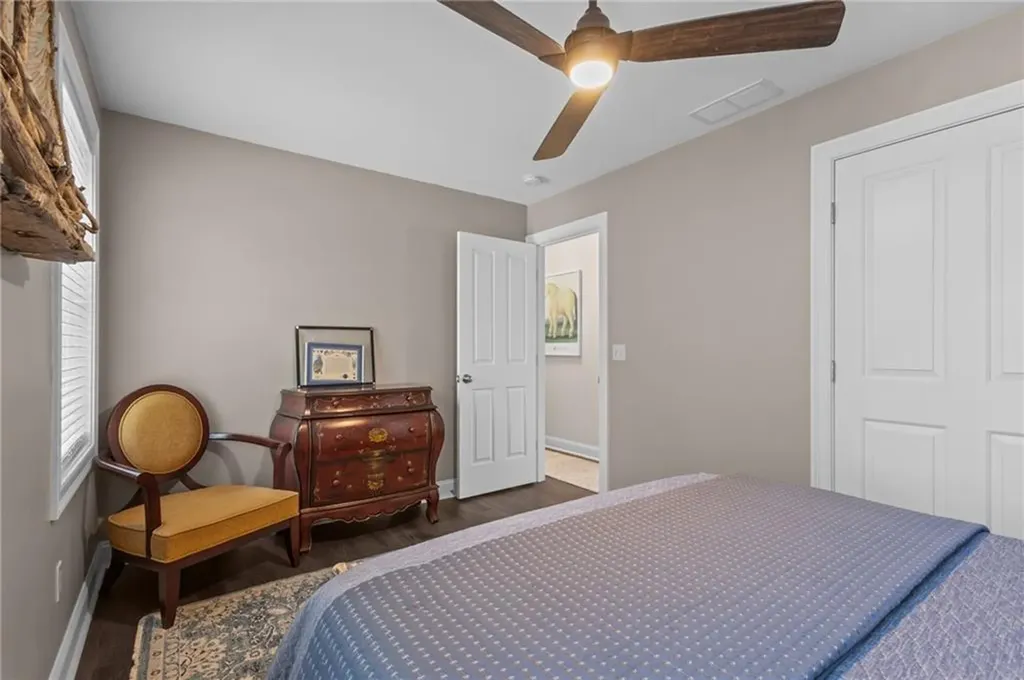 80 Preston Drive Warwick RI 02886