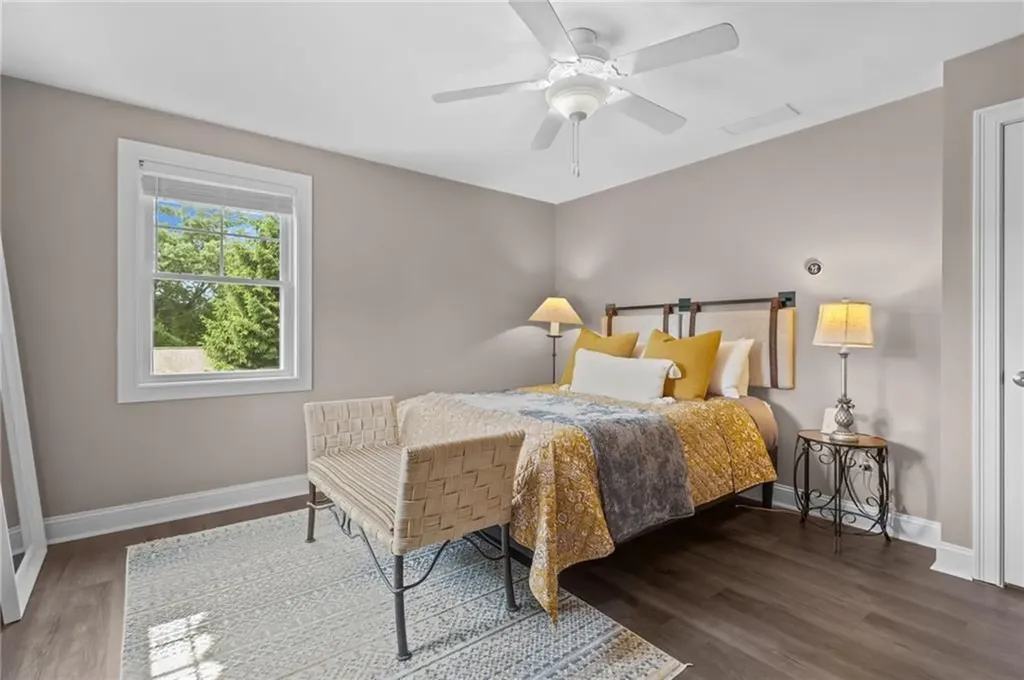 80 Preston Drive Warwick RI 02886