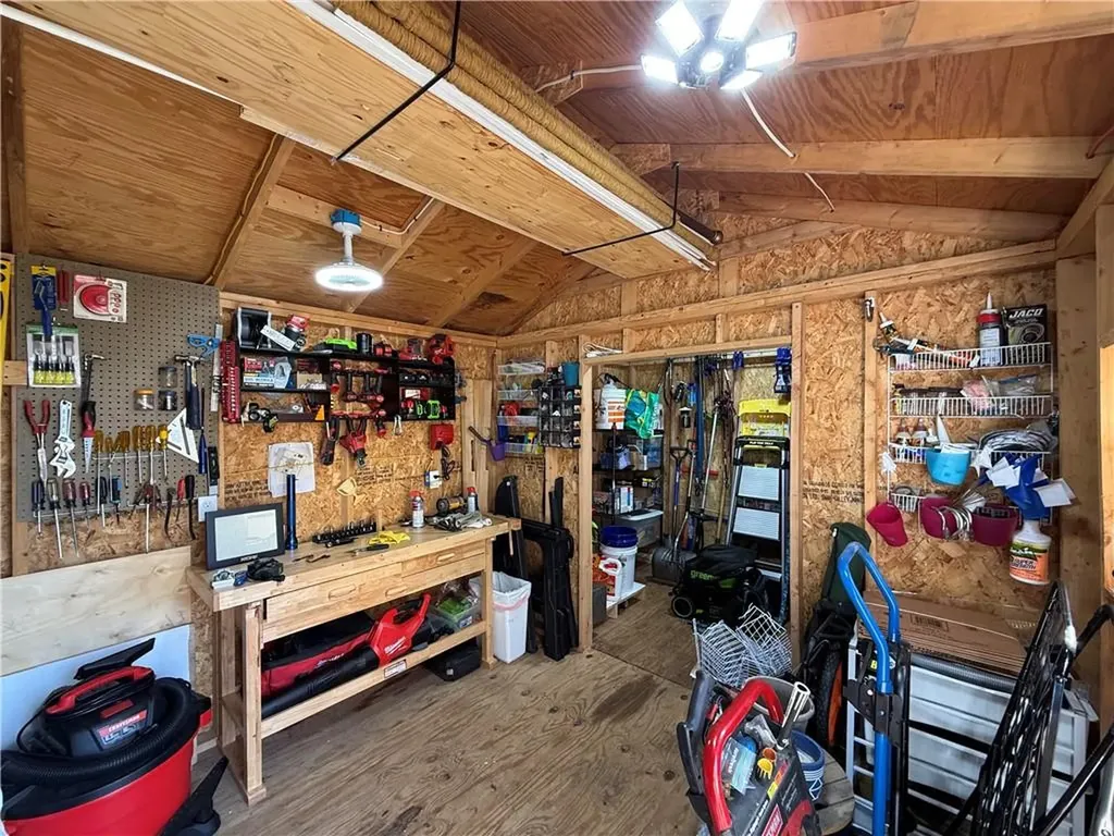 80 Preston Drive Warwick RI 02886