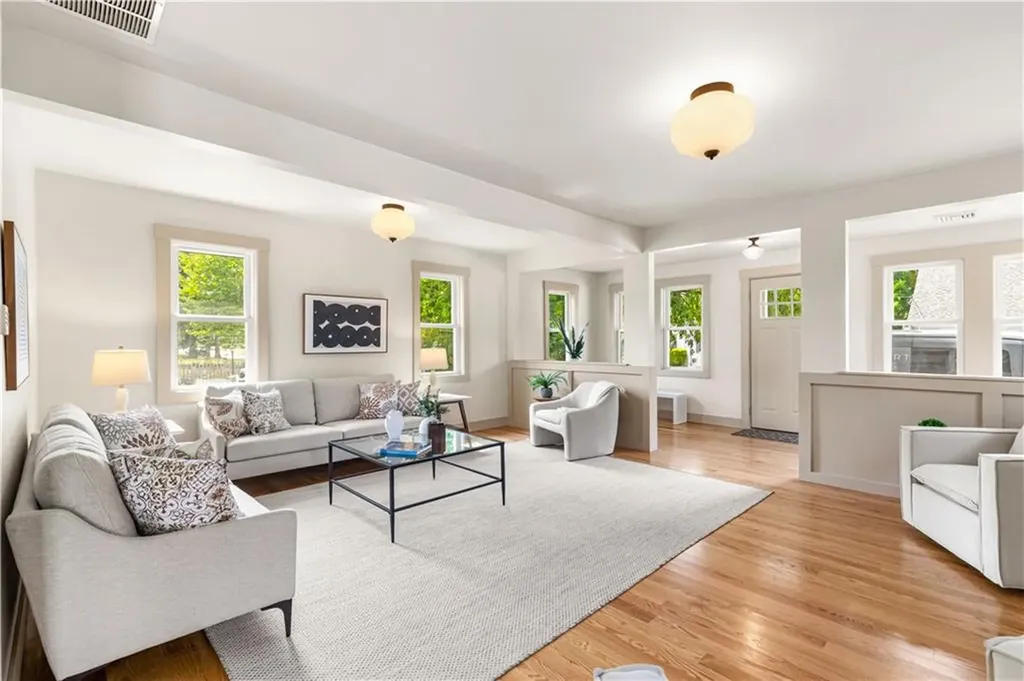 210 Promenade Street Barrington RI 02806