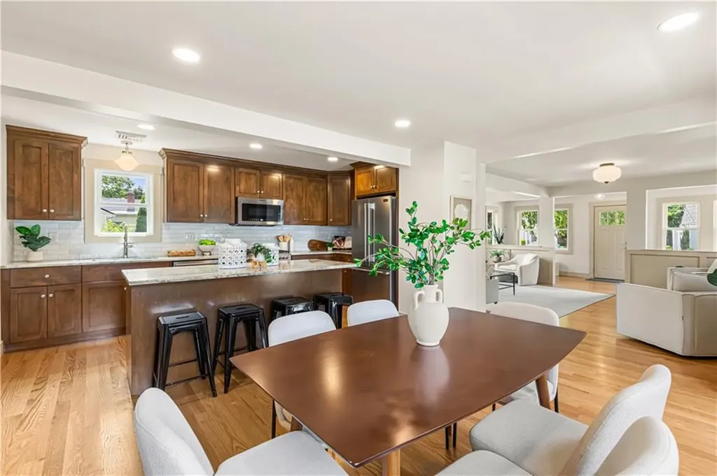 210 Promenade Street Barrington RI 02806