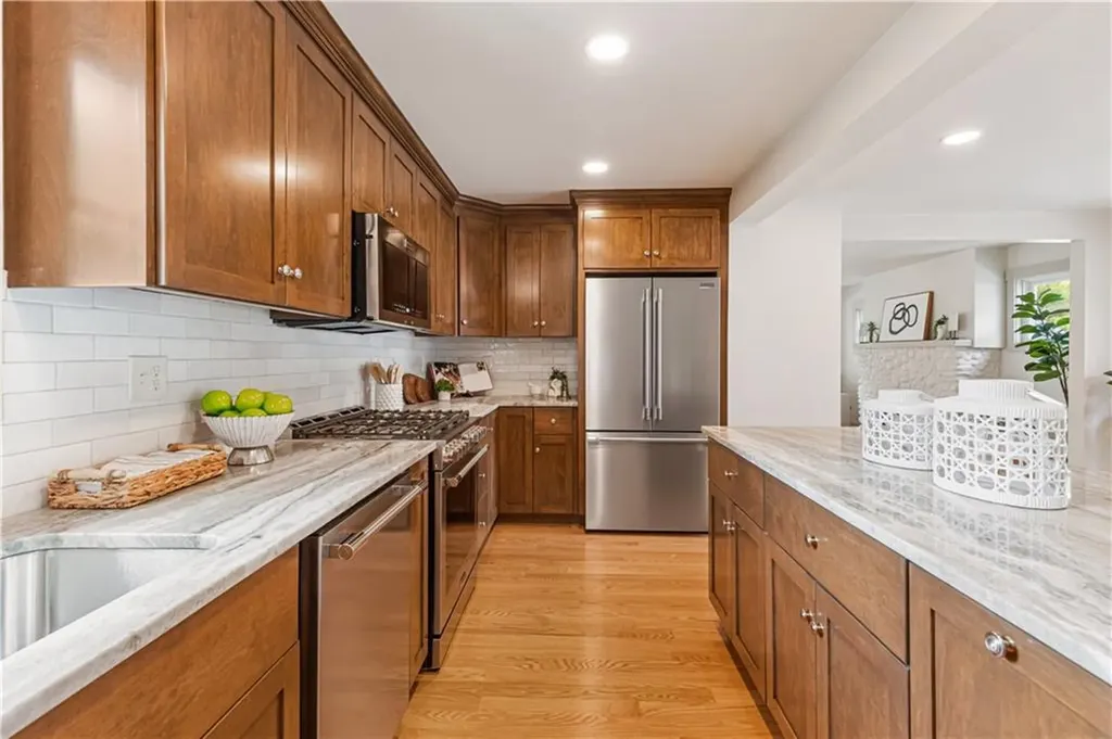 210 Promenade Street Barrington RI 02806