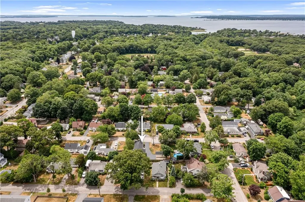 210 Promenade Street Barrington RI 02806