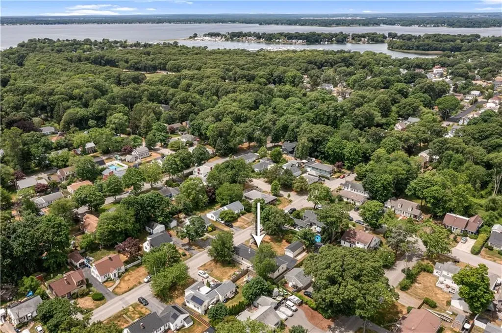 210 Promenade Street Barrington RI 02806