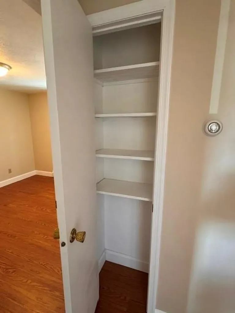 32 34 Bowles Court Pawtucket RI 02860