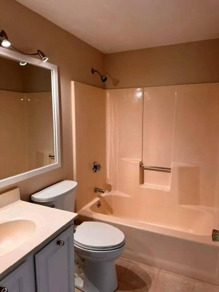 32 34 Bowles Court Pawtucket RI 02860