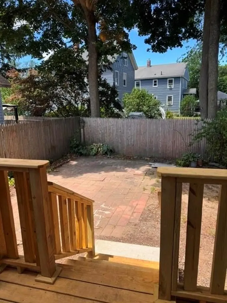 32 34 Bowles Court Pawtucket RI 02860