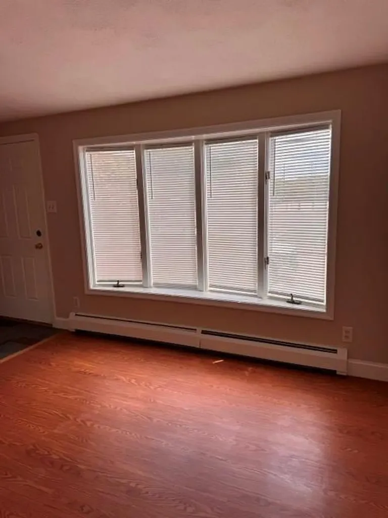 32 34 Bowles Court Pawtucket RI 02860