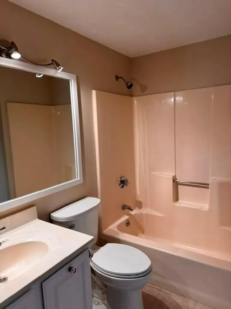 32 34 Bowles Court Pawtucket RI 02860