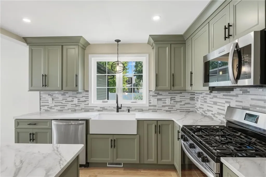 15 Legris Avenue Pawtucket RI 02861
