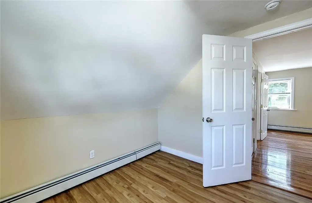 147 Pomona Avenue Providence RI 02908