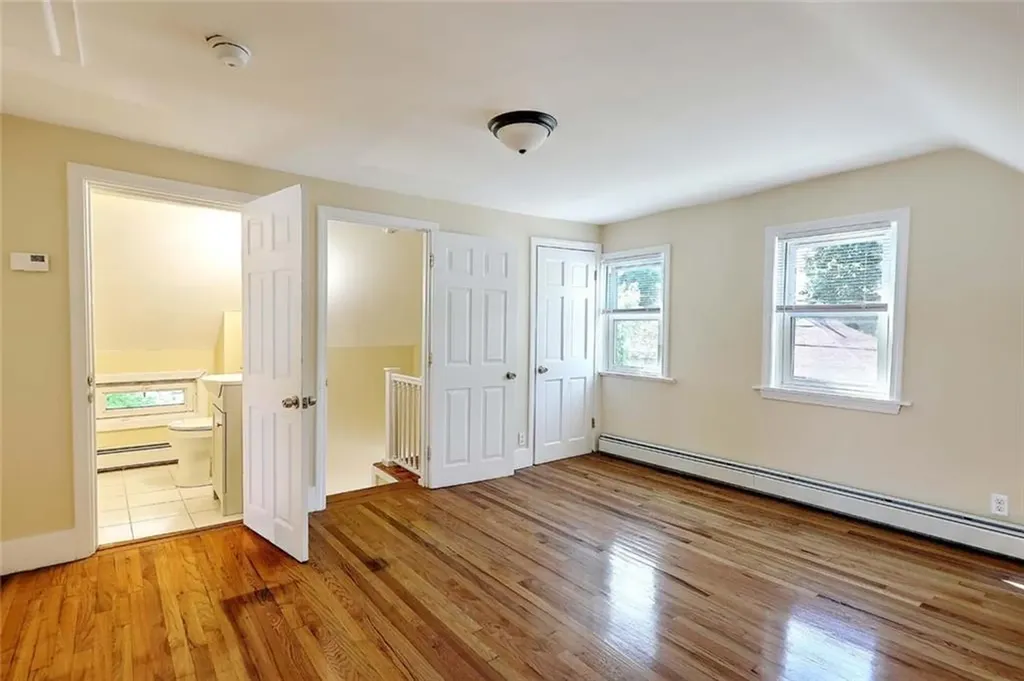 147 Pomona Avenue Providence RI 02908
