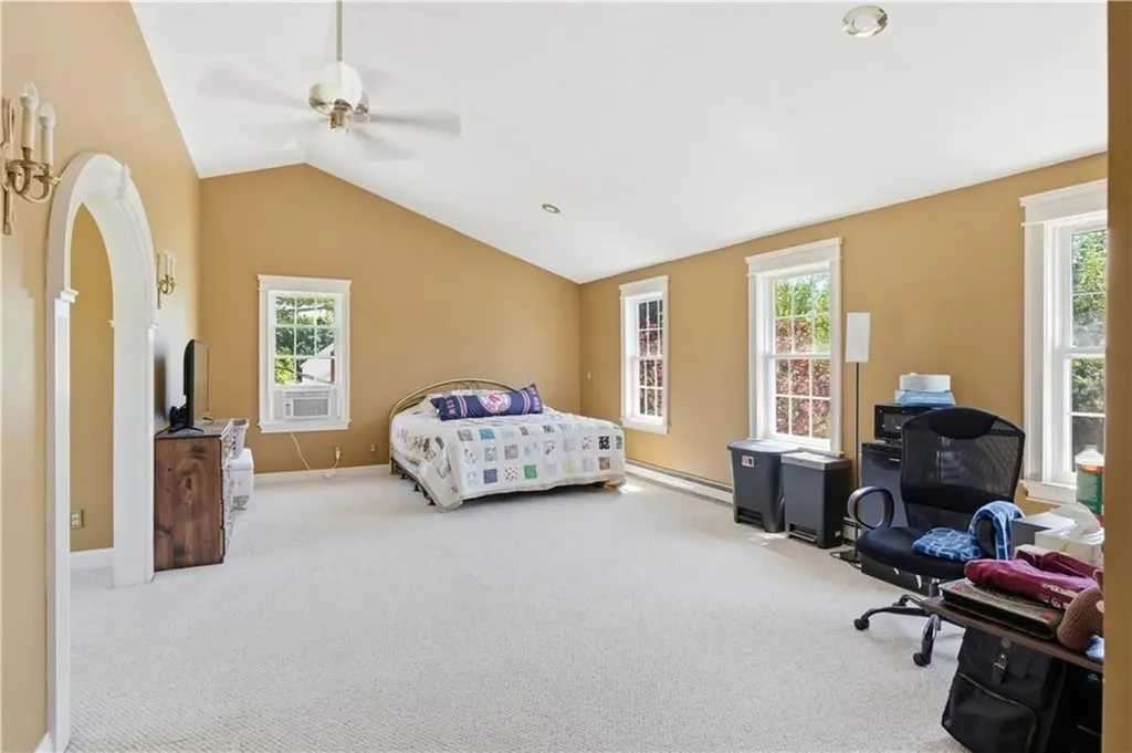 27 Charles Avenue Uxbridge MA 01569