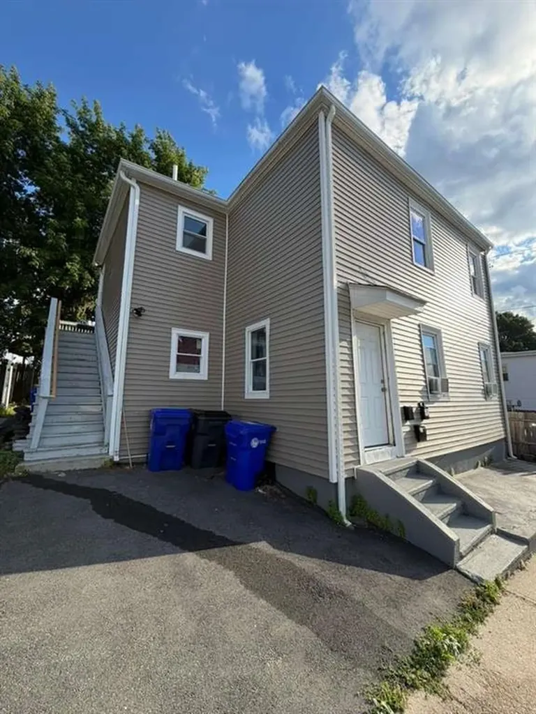27 Hauxhurst Street Providence RI 02909