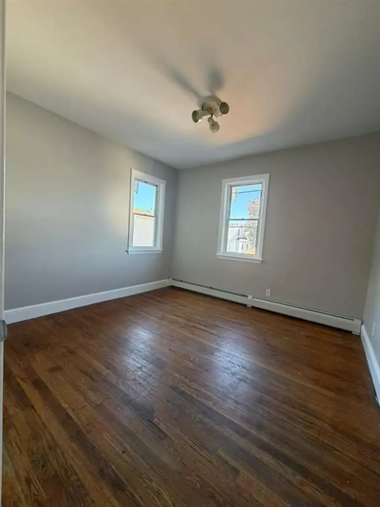 27 Hauxhurst Street Providence RI 02909