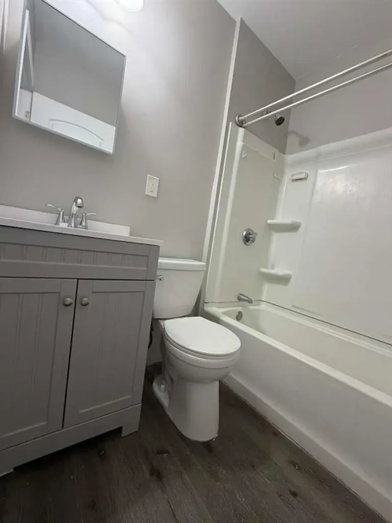 27 Hauxhurst Street Providence RI 02909