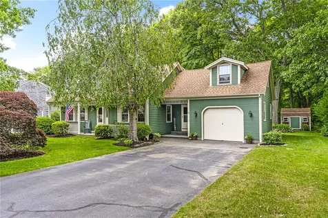 19 Waterman Street Bristol RI 02809